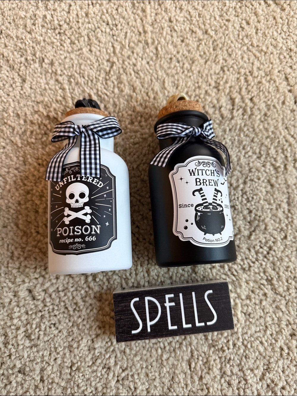 Halloween Decor